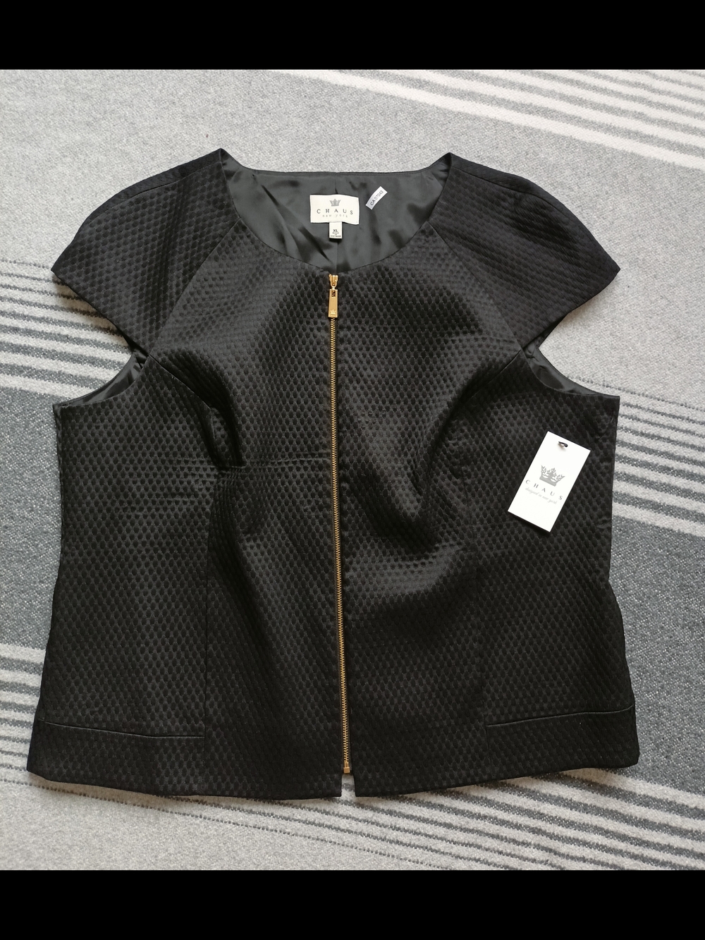 Chaus New York Black Textured Zip Front Top New XL